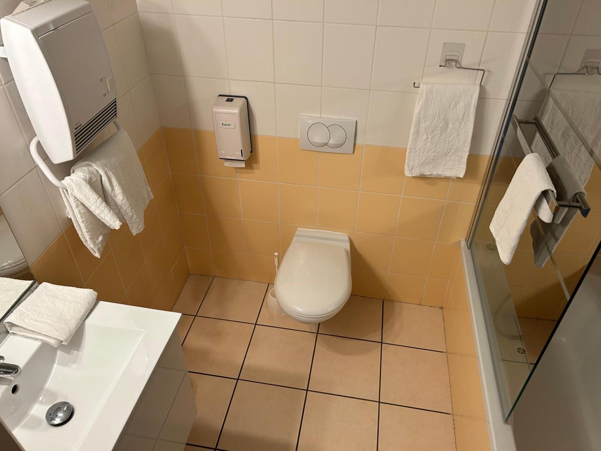 Abel Hotel Langeac 외부 사진